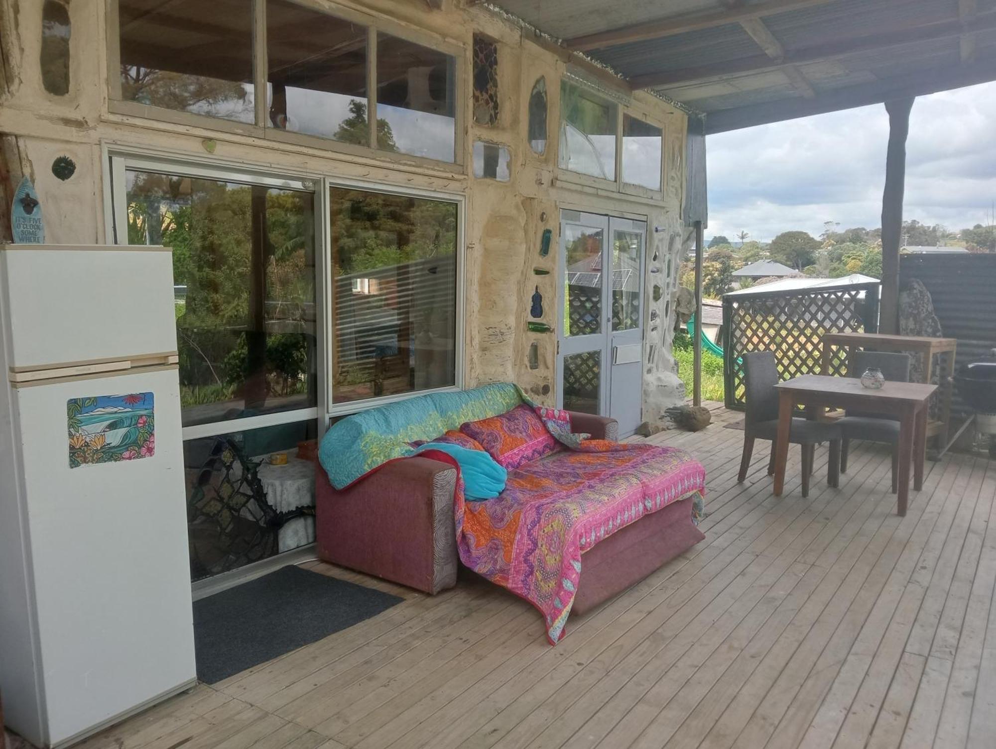The Mud House Hotel Raglan Buitenkant foto